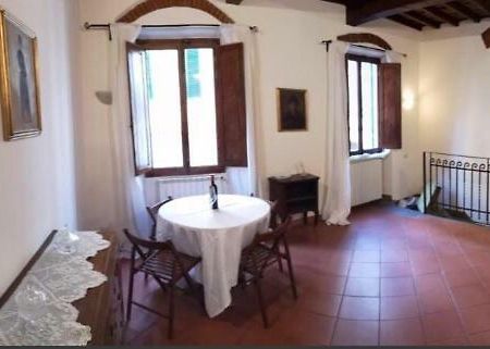 Historical J&D Apartment Florence Ngoại thất bức ảnh